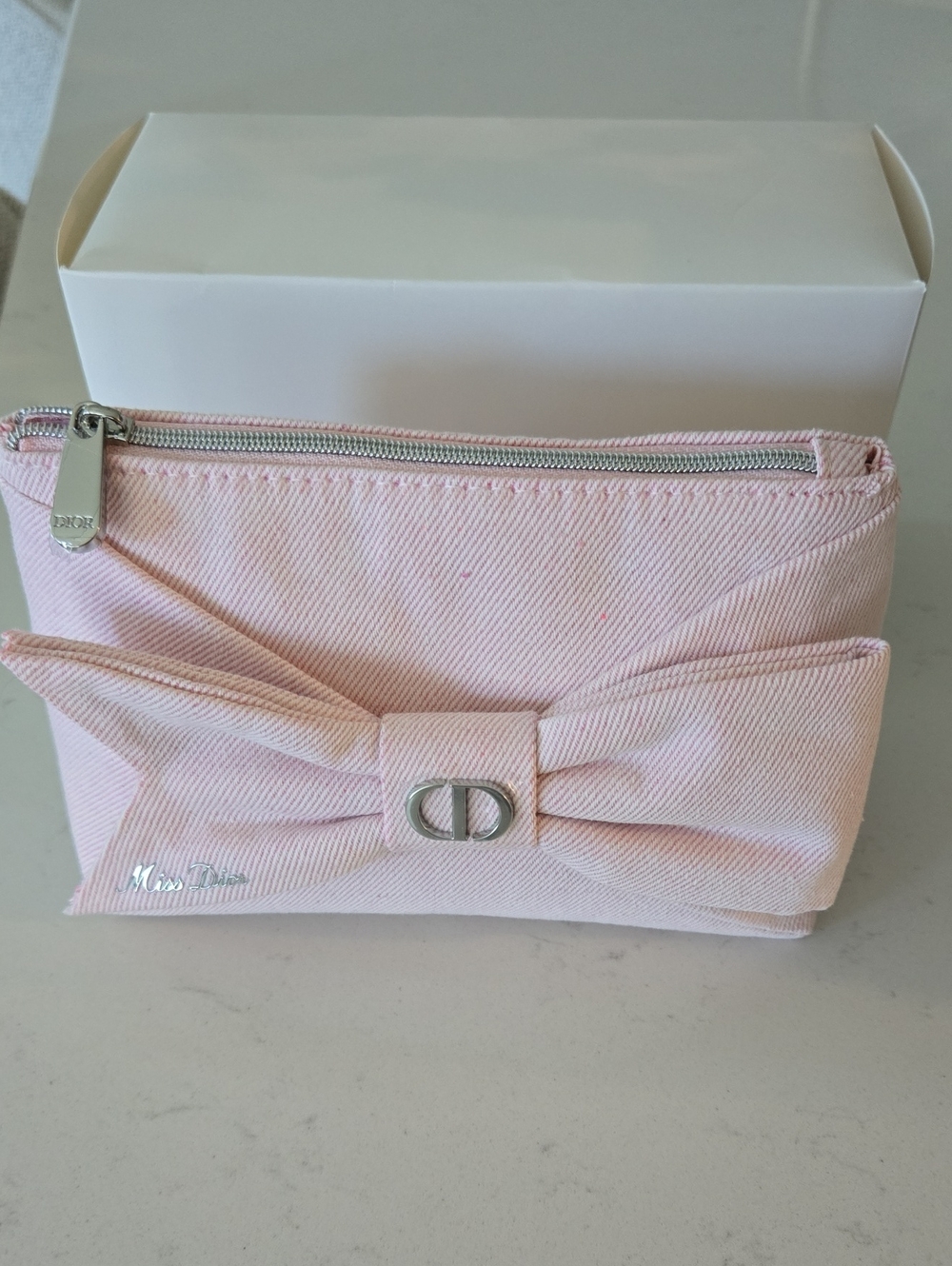 New In Box MISS DIOR Bow Pouch Bag Dior Pink Bow Ziper Pouch CD silver Logo NIB